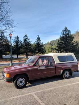 1986 Toyota Pickup - cars & trucks - by owner - vehicle automotive... for sale in Santa Cruz, CA