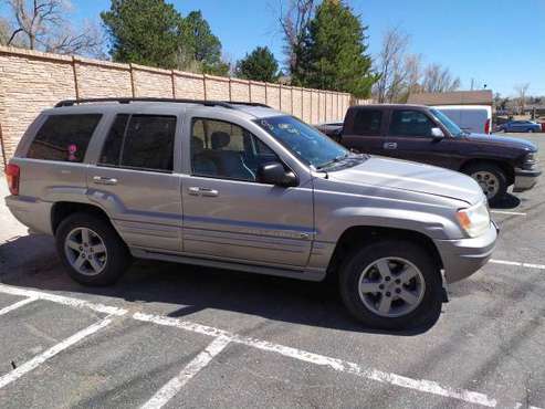 2002 Jeep Cherokee, V8 Runs and Drives, Needs Work for sale in colo springs, CO