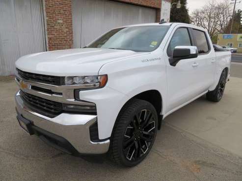 2020 Chevy 1500 Has Factory Warranty - cars & trucks - by dealer -... for sale in Fowler, CA