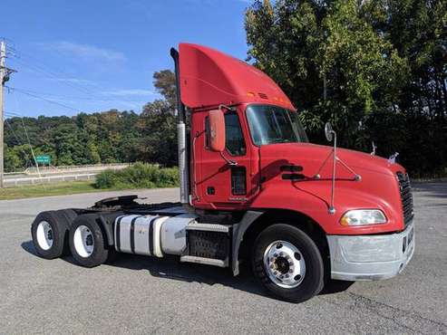 2012 MACK CXU 613 TANDEM DAY CABS LOW MILES BAD CREDIT FINANCING for sale in Wappingers Falls, SC