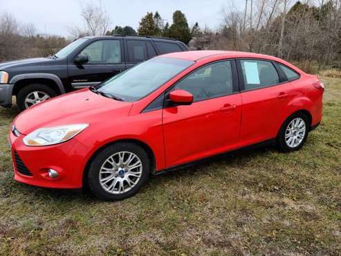 2012 Ford Focus SE - cars & trucks - by owner - vehicle automotive... for sale in Birch Run, MI