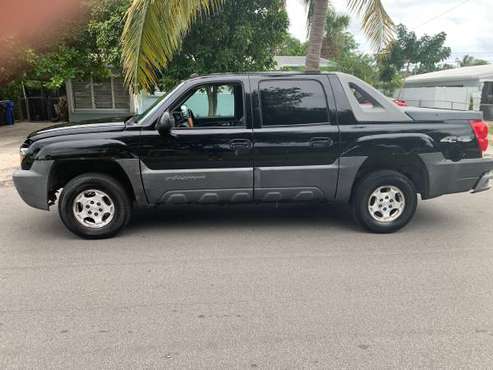 2004 Chevy avalanche - cars & trucks - by owner - vehicle automotive... for sale in Fort Lauderdale, FL