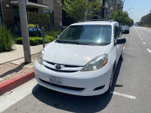 2006 Toyota Sienna 191k miles rebuilt title - - by for sale in Pasadena, CA
