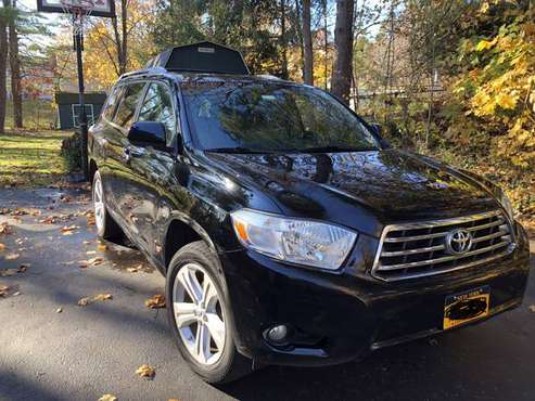Toyota Highlander Limited - cars & trucks - by owner - vehicle... for sale in Yorktown Heights, NY