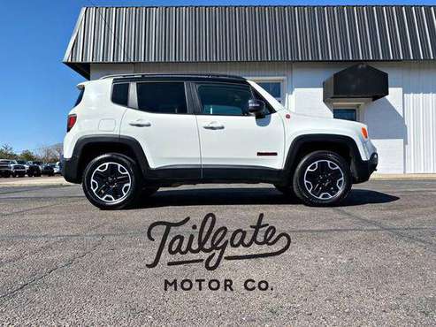 2016 Jeep Renegade Trailhawk Sport Utility 4D Family Owned! for sale in Fremont, NE