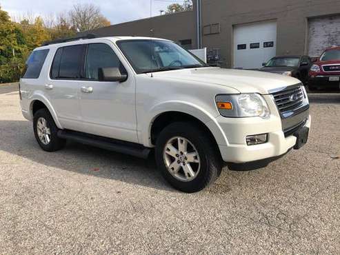 2009 FORD EXPLORER AWD RUNS GREAT for sale in Danbury, NY