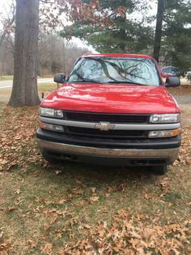 2000 Chevy Truck 4x4 - cars & trucks - by owner - vehicle automotive... for sale in South Lyon, MI