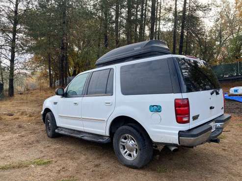 Ford Expedition 2001 - cars & trucks - by owner - vehicle automotive... for sale in Willits, CA