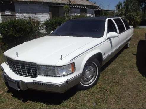 1996 Cadillac Fleetwood for sale in Cadillac, MI