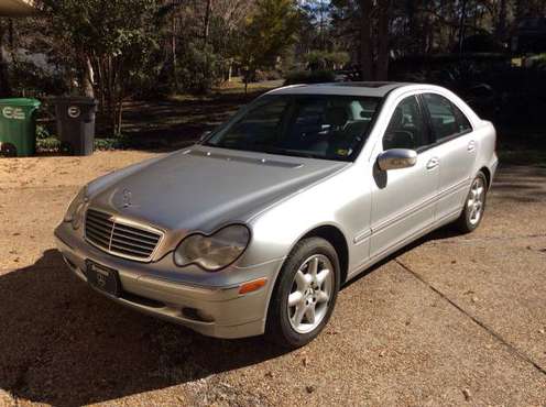 Mercedes C320 - cars & trucks - by owner - vehicle automotive sale for sale in Tallahassee, FL