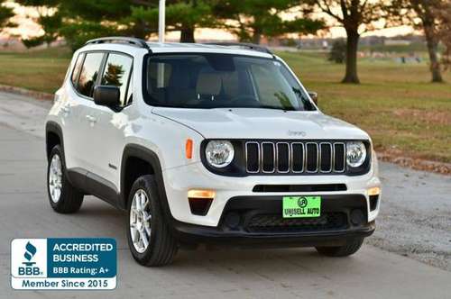 2019 Jeep Renegade Sport 4x4 4dr SUV 9,000 Miles - cars & trucks -... for sale in Omaha, NE