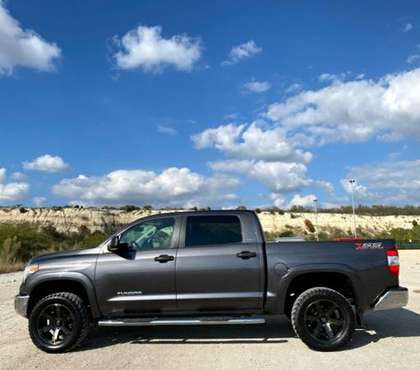 2015 TOYOTA TUNDRA 2WD CREWMAX 4.6L V8 SR5/1 OWNER/ASK FOR JOHN -... for sale in San Antonio, TX