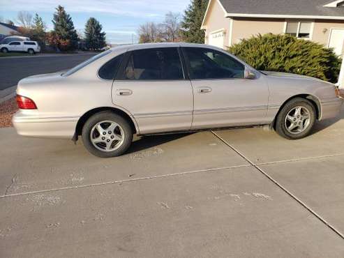 1998 Toyota Avalon XLS - cars & trucks - by owner - vehicle... for sale in MONTROSE, CO