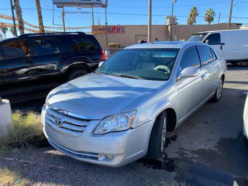2006 TOYOTA AVALON V6! X-TRA CLEAN! RUNS VERY STRONG! *$1500 DOWN -... for sale in North Las Vegas, NV