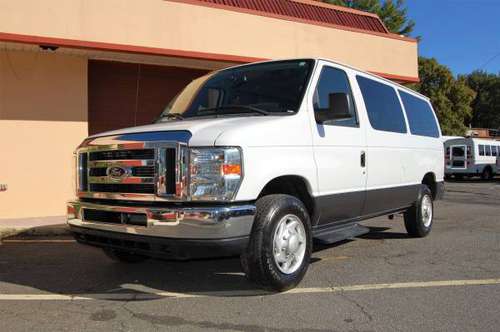VERY NICE XLT PACKAGE FORD 12 PASSENGER VAN....UNIT# 8597T for sale in Charlotte, NC