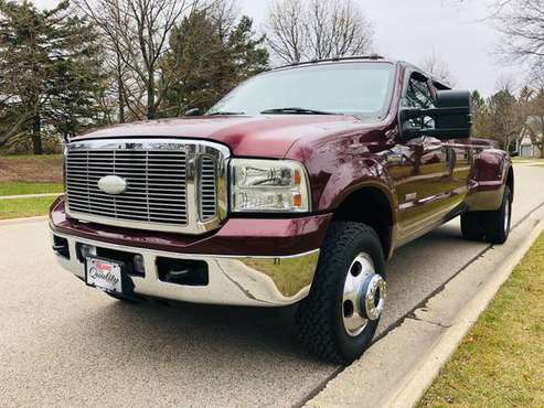 2006 Ford F350 4X4 Super Duty Lariat Dually Diesel - cars & trucks -... for sale in Libertyville, IL
