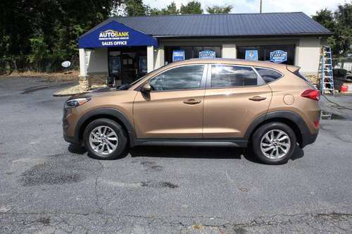 2016 HYUNDAI TUCSON SE SUV FWD - EZ FINANCING! FAST APPROVALS! -... for sale in Greenville, GA