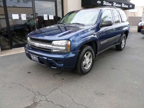2004 Chevy Trailblazer-LOW MILES - - by dealer for sale in New Haven, CT