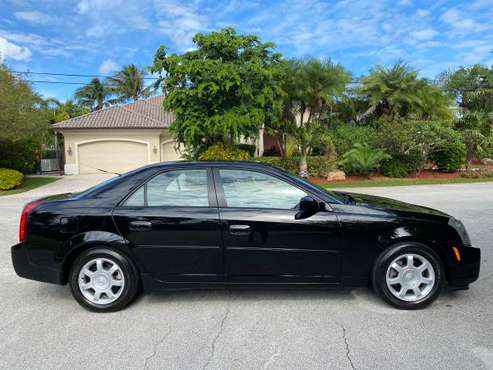 CADILLAC CTS - 43K DOCUMENTED MILES - cars & trucks - by owner -... for sale in Port Saint Lucie, FL
