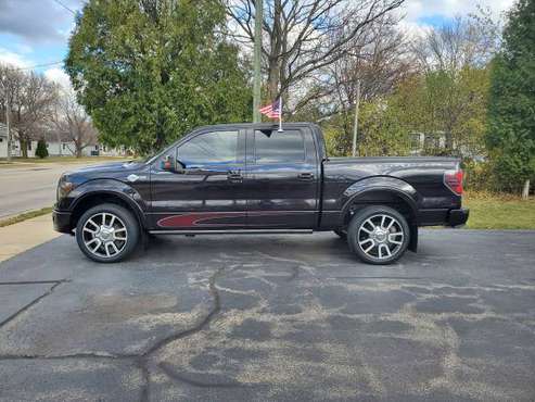 VERY NICE 2010 FORD F 150 HARLEY DAVIDSON 4x4 - cars & trucks - by... for sale in Oshkosh, WI
