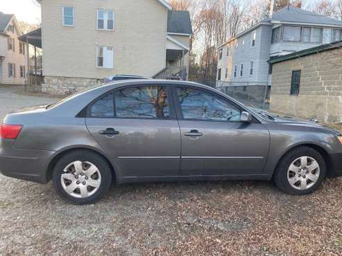 2010 Hyundai Sonota - cars & trucks - by owner - vehicle automotive... for sale in Pittsfield, MA