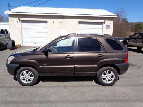 2005 Kia Sportage LX AWD 4dr SUV CASH DEALS ON ALL CARS OR BYO for sale in Lake Ariel, PA