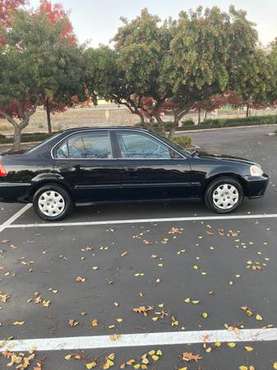 2000 Honda Civic runs and looks excellent very clean low miles -... for sale in Pleasanton, CA