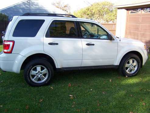 2009 Ford Escape XLT - cars & trucks - by dealer - vehicle... for sale in Frewsburg, NY