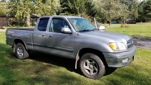 2002 Toyota tundra SR5 for sale in Akron, OH