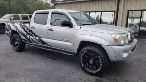2010 TOYOTA TACOMA --V6--4WD--DOUBLE CAB--155K MILES--SILVER for sale in Lenoir, TN