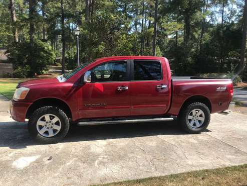 2006 Nissan Titan LE 4x4 Crew Cab. 174k miles. Loaded for sale in Blythewood, SC