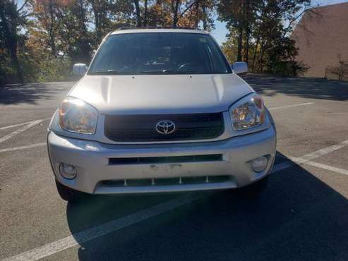 2004 Toyota Rav4 A W D 4Cylinder for sale in Fenton, MO
