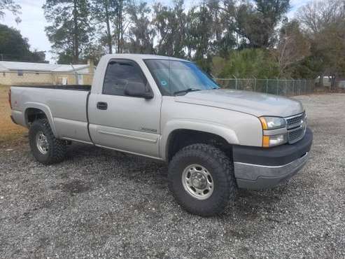2005 chevy 2500 reg cab 4x4 low miles for sale in Jacksonville, FL