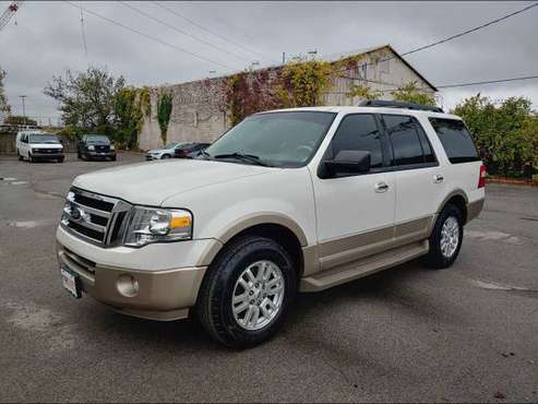 2013 Ford Expedition White **Buy Here Pay Here** - cars & trucks -... for sale in Nashville, TN