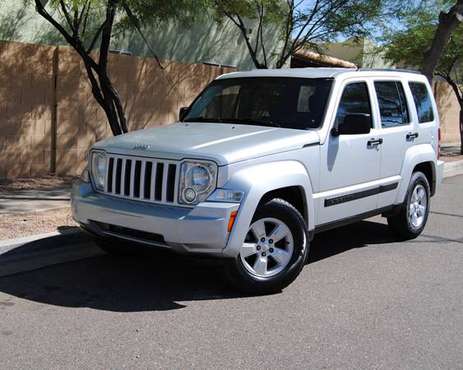 2009 Jeep Liberty Sport Utility * CLEAN TITLE * for sale in Phoenix, AZ