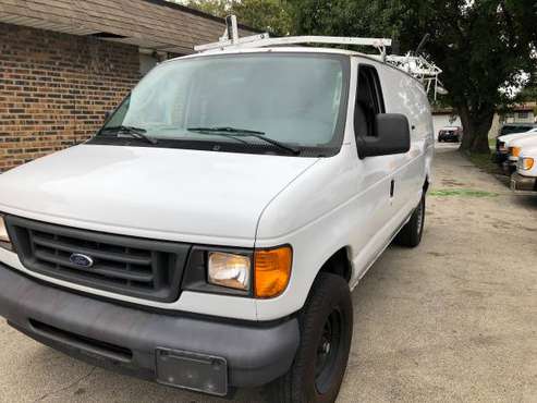 2006 ford e250 cargo van Runs and drives good 117k miles for sale in Bridgeview, IL