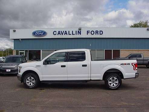 2015 ford f150 super crew xlt 5.0 v8 6'1/2 foot box - cars & trucks... for sale in Pine City, MN