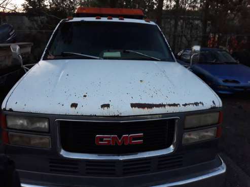 96 GMC Sierra Flatbed Tow Truck for sale in Johns Island, SC