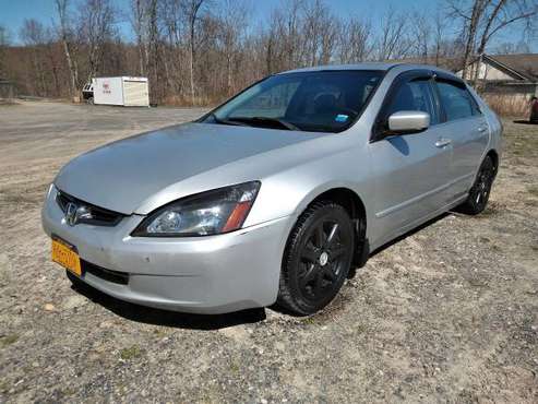 03 honda accord 6cyl 3 0 with black rims Only 169k for sale in Vails Gate, NY