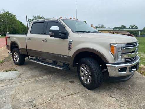 2017 F-250 Lariat - - by dealer - vehicle automotive for sale in Gladewater, TX