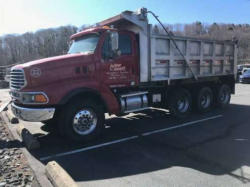 2001 Sterling Tri axle for sale in Pine Grove, PA