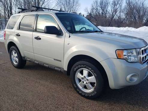 2008 Ford Escape XLT SUV for sale in New London, WI