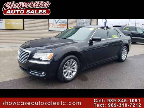 LEATHER!! 2014 Chrysler 300 4dr Sdn Touring RWD for sale in Chesaning, MI