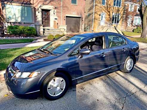 2008 Honda Civic Hybrid - cars & trucks - by owner - vehicle... for sale in Chicago, IL