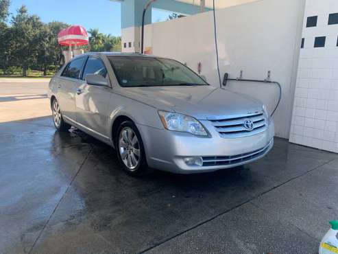 Toyota Avalon 117.500 miles - cars & trucks - by dealer - vehicle... for sale in Fort Myers, FL