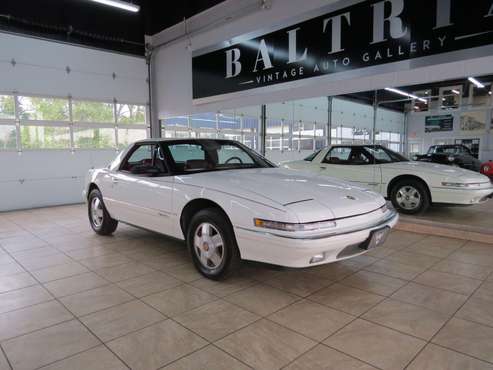1990 Buick Reatta for sale in St. Charles, IL