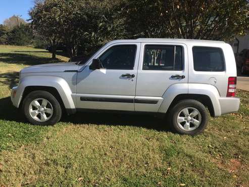2011 Jeep Liberty Sport - cars & trucks - by dealer - vehicle... for sale in Advance, NC