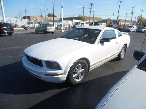 2006 Ford Mustang - NICE RIDE! - cars & trucks - by dealer - vehicle... for sale in Memphis, TN