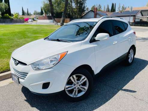 2011 Hyundai Tucson GLS LOADED CLEAN TITLE for sale in San Clemente, CA