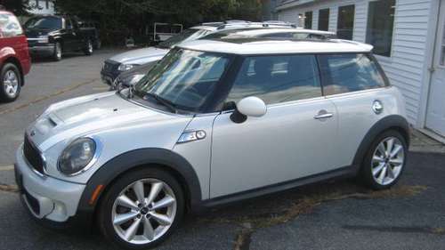 2011 MINI COOPER S 6SPD, LOTS OF OPTIONS for sale in East Falmouth, MA
